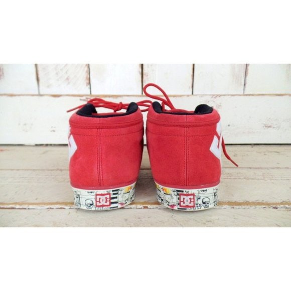Red DC skater tennis shoes/red suede leather sneakers/skull/grafitti art - Picture 6 of 8